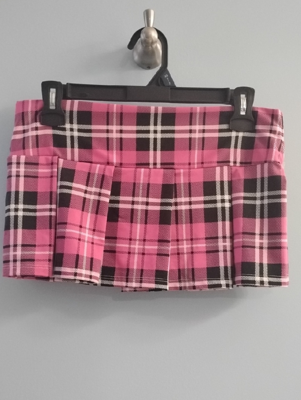 NWOT Body Rage Pink Plaid Pleated Mini Skirt Size Small/Medium